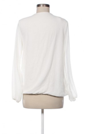 Дамска блуза Unbranded, Размер M, Цвят Многоцветен, Цена 12,99 лв.