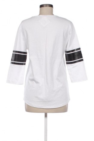 Дамска блуза Unbranded, Размер M, Цвят Бял, Цена 19,00 лв.