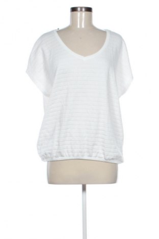 Дамска блуза Unbranded, Размер XS, Цвят Бял, Цена 31,99 лв.