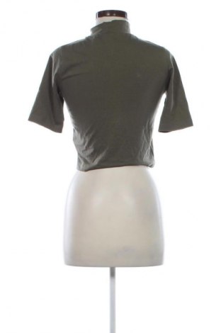 Дамска блуза Urban Classics, Размер M, Цвят Зелен, Цена 14,99 лв.
