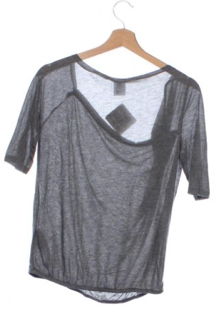 Damen Shirt Vero Moda, Größe XS, Farbe Grau, Preis € 4,99