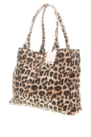 Dámska kabelka  Pull&Bear, Farba Viacfarebná, Cena  15,86 €