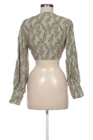 Damen Strickjacke NA-KD, Größe S, Farbe Mehrfarbig, Preis 4,99 €