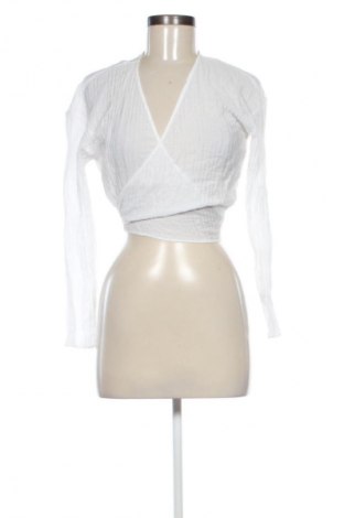 Дамска жилетка Zara, Размер S, Цвят Екрю, Цена 25,99 лв.