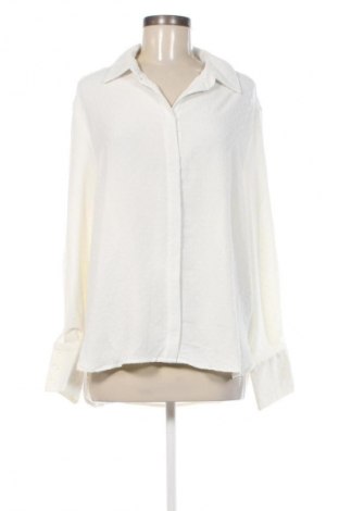 Дамска риза Beloved, Размер S, Цвят Бял, Цена 16,99 лв.