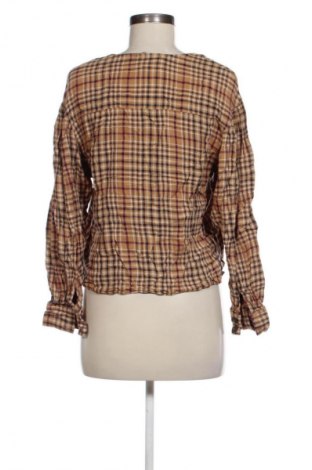 Γυναικείο πουκάμισο Bershka, Μέγεθος M, Χρώμα Πολύχρωμο, Τιμή 3,99 €