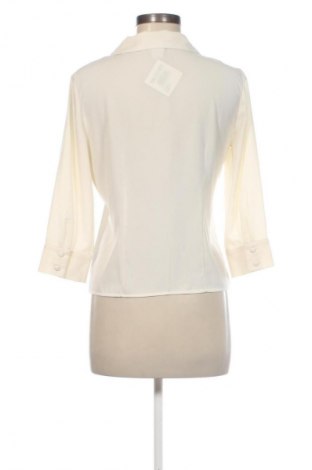 Дамска риза Covington, Размер S, Цвят Екрю, Цена 16,99 лв.