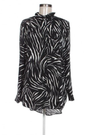 Damenbluse F&F, Größe M, Farbe Mehrfarbig, Preis 13,00 €