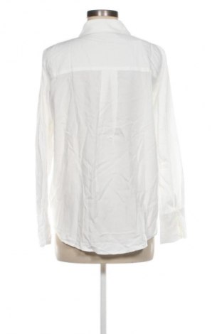 Дамска риза ONLY, Размер XL, Цвят Бял, Цена 46,99 лв.