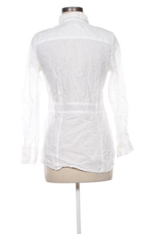 Дамска риза Passport, Размер M, Цвят Бял, Цена 12,99 лв.