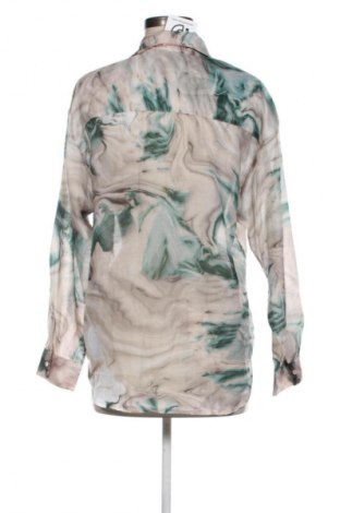 Γυναικείο πουκάμισο Stradivarius, Μέγεθος S, Χρώμα Πολύχρωμο, Τιμή 2,99 €