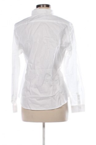 Дамска риза Unbranded, Размер M, Цвят Бял, Цена 19,99 лв.