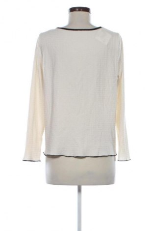 Дамска риза Unbranded, Размер M, Цвят Бял, Цена 20,99 лв.