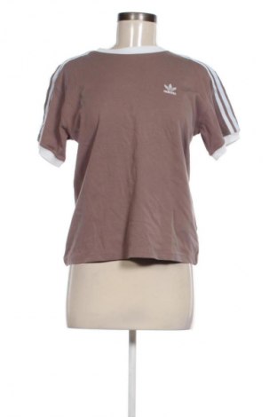 Дамска тениска Adidas Originals, Размер S, Цвят Кафяв, Цена 45,24 лв.