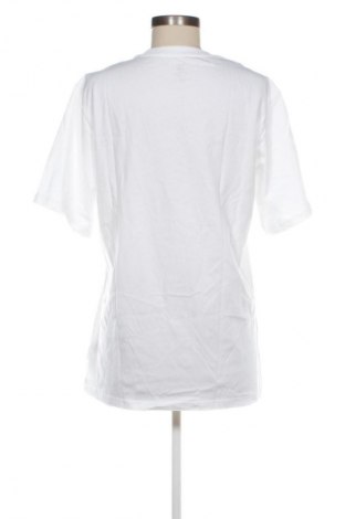 Дамска тениска Converse, Размер M, Цвят Бял, Цена 62,99 лв.