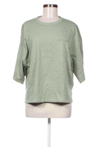 Дамска тениска Copenhagen Studios, Размер S, Цвят Зелен, Цена 72,99 лв.