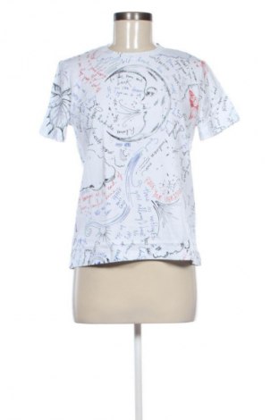 Дамска тениска Desigual, Размер S, Цвят Многоцветен, Цена 62,99 лв.