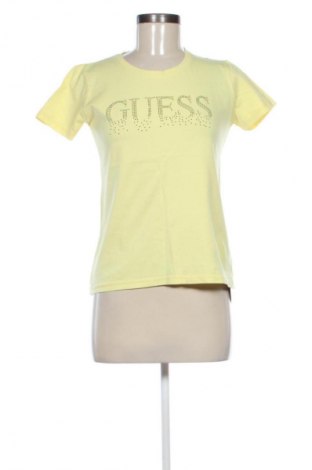 Дамска тениска Guess, Размер M, Цвят Жълт, Цена 21,99 лв.