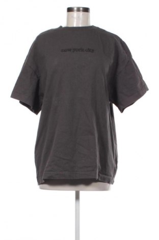 Дамска тениска H&M, Размер S, Цвят Многоцветен, Цена 14,00 лв.