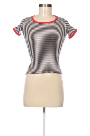 Дамска тениска H&M Divided, Размер XS, Цвят Многоцветен, Цена 11,99 лв.