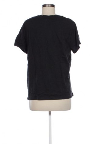 Дамска тениска Levi's, Размер XL, Цвят Черен, Цена 27,99 лв.