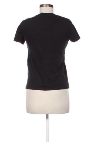 Дамска тениска Levi's, Размер XS, Цвят Черен, Цена 62,99 лв.