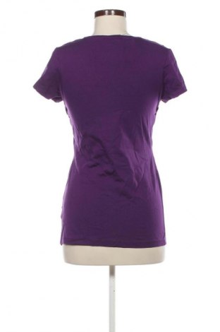 Γυναικείο t-shirt Neun Monate, Μέγεθος S, Χρώμα Βιολετί, Τιμή 17,99 €