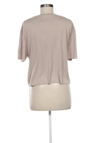 Дамска тениска Reserved, Размер M, Цвят Бежов, Цена 17,00 лв.