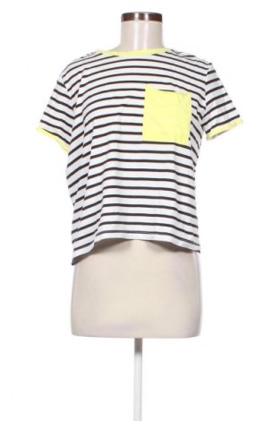 Дамска тениска Sinsay, Размер L, Цвят Многоцветен, Цена 17,10 лв.