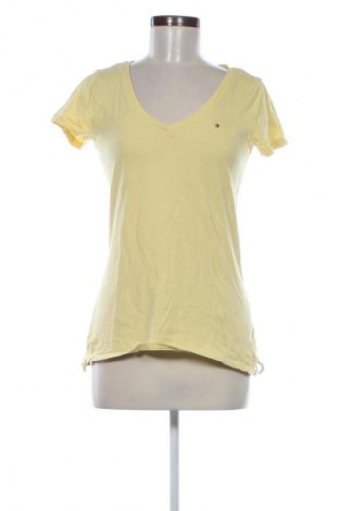 Дамска тениска Tommy Hilfiger, Размер M, Цвят Жълт, Цена 34,00 лв.
