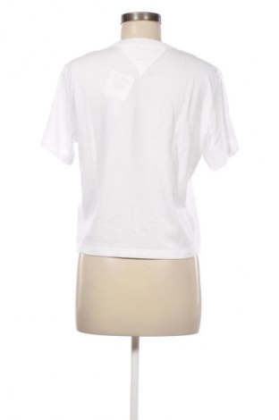 Tricou de femei Tommy Jeans, Mărime S, Culoare Alb, Preț 215,99 Lei