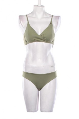 Дамски бански O'neill, Размер S, Цвят Зелен, Цена 127,99 лв.