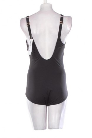 Дамски бански Triumph, Размер L, Цвят Многоцветен, Цена 127,99 лв.