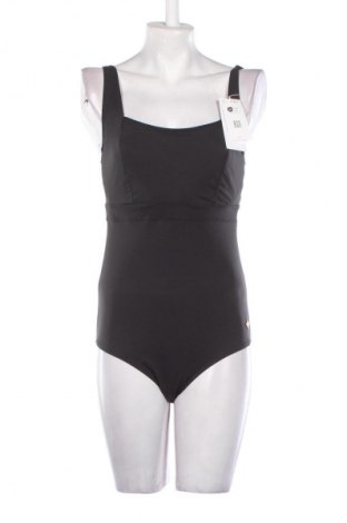 Дамски бански Triumph, Размер M, Цвят Черен, Цена 127,99 лв.