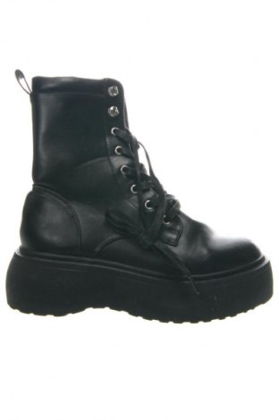 Дамски боти ASOS, Размер 39, Цвят Черен, Цена 45,99 лв.