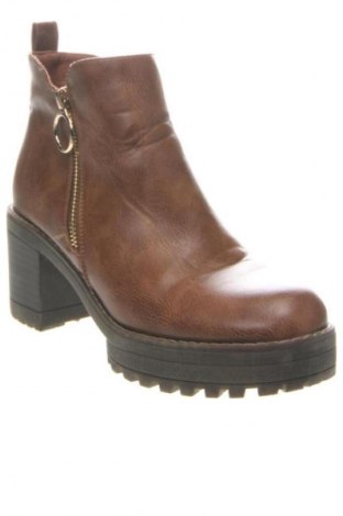Дамски боти Chika 10, Размер 37, Цвят Кафяв, Цена 67,99 лв.