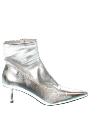 Damen Stiefeletten Even&Odd, Größe 37, Farbe Silber, Preis 41,99 €
