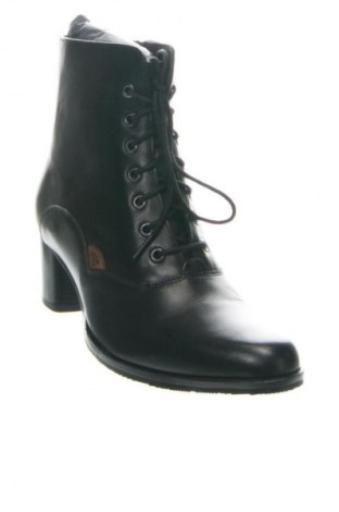 Дамски боти Everybody, Размер 38, Цвят Черен, Цена 199,99 лв.