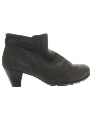 Botine de damă Gabor, Mărime 38, Culoare Maro, Preț 310,22 Lei