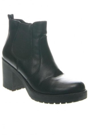 Botine de damă Graceland, Mărime 39, Culoare Negru, Preț 165,79 Lei