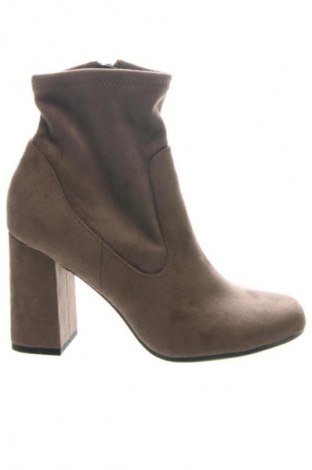 Dámské boty  Graceland, Velikost 38, Barva Hnědá, Cena  798,00 Kč