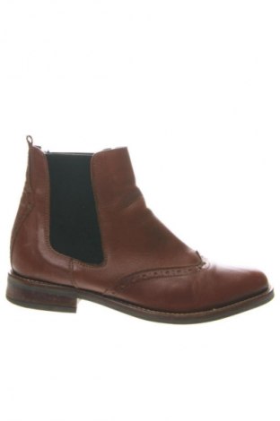 Botine de damă Pat Calvin, Mărime 37, Culoare Maro, Preț 127,99 Lei