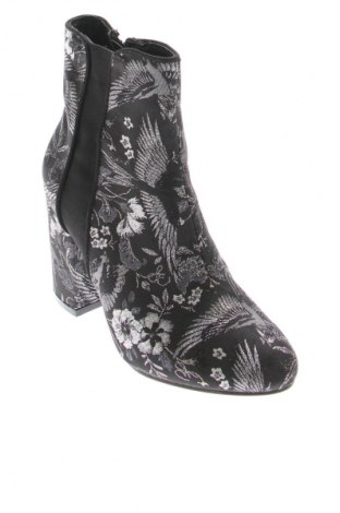 Botine de damă Pinkai, Mărime 36, Culoare Multicolor, Preț 118,99 Lei