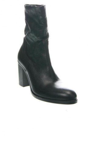 Dámské boty  Russell & Bromley, Velikost 39, Barva Černá, Cena  6 532,00 Kč