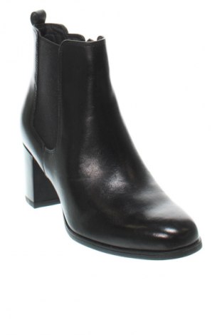 Botine de damă Tamaris, Mărime 39, Culoare Negru, Preț 549,99 Lei