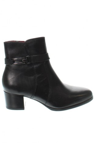Botine de damă Tamaris, Mărime 39, Culoare Negru, Preț 442,99 Lei