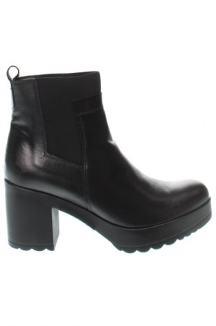 Botine de damă Tamaris, Mărime 40, Culoare Negru, Preț 525,29 Lei