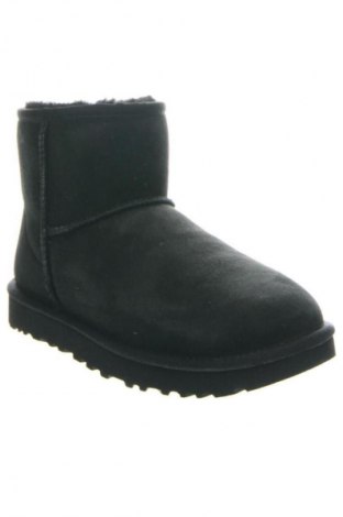Dámské boty  UGG Australia, Velikost 37, Barva Černá, Cena  4 999,00 Kč