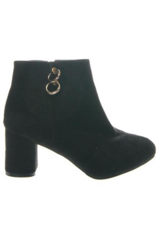 Botine de damă Unbranded, Mărime 39, Culoare Negru, Preț 107,99 Lei