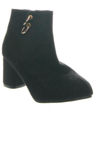 Botine de damă Unbranded, Mărime 39, Culoare Negru, Preț 107,99 Lei